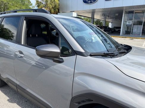 Used 2025 Subaru Forester Premium w/ Convenience Package #1 AWD/4WD image 15