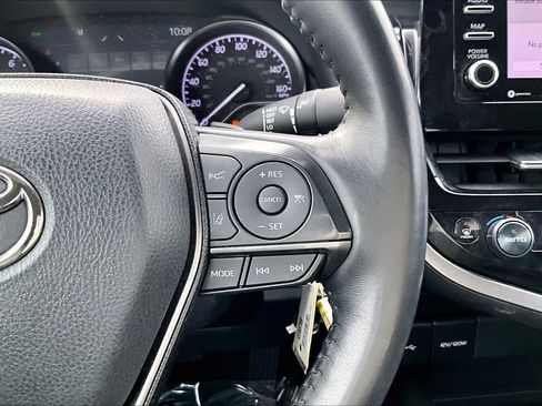 Used 2022 Toyota Camry SE w/ Cold Weather Package image 24