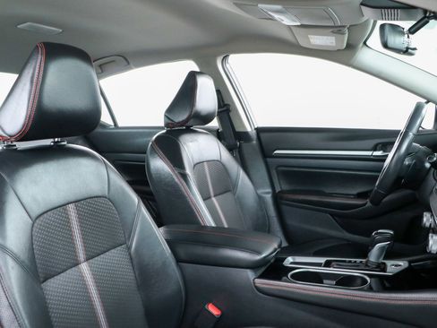 Used 2024 Nissan Altima 2.5 SR image 26