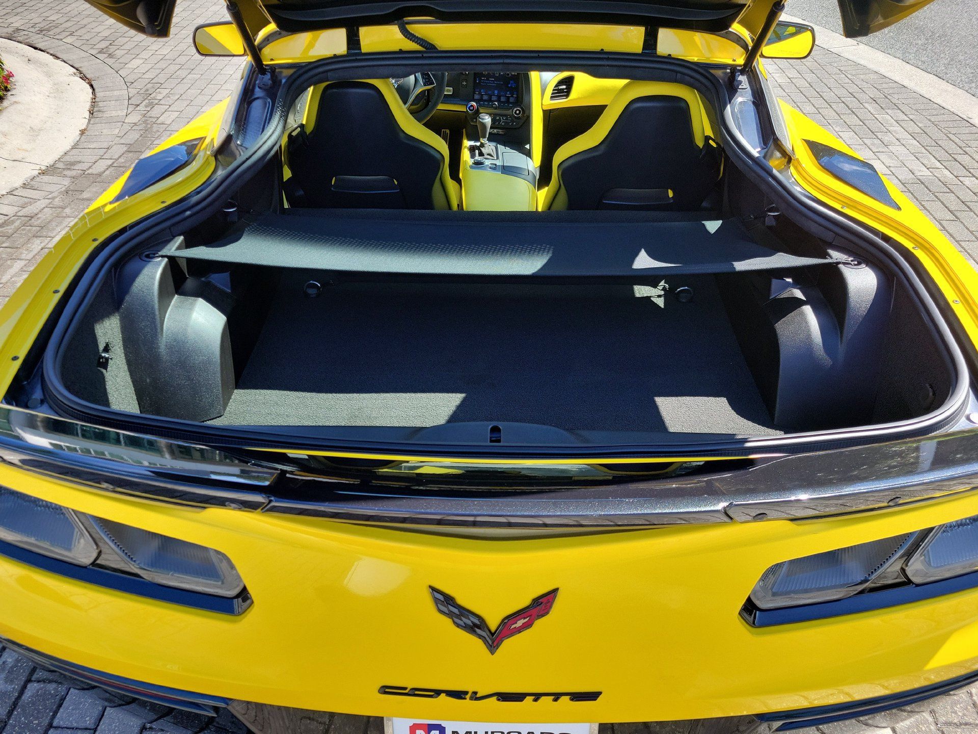 Used 2019 Chevrolet Corvette Z06 RWD image 16