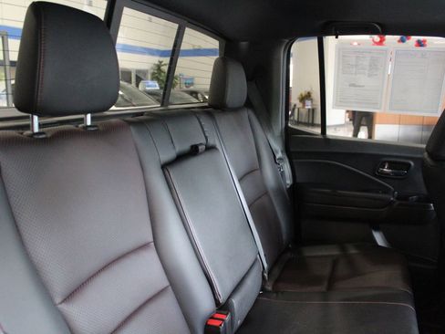 Used 2022 Honda Ridgeline Black Edition image 63