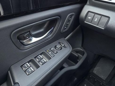 New 2025 Honda Pilot Touring image 23