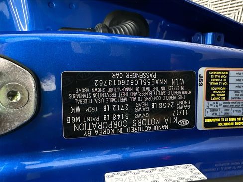 Used 2018 Kia Stinger GT2 image 34