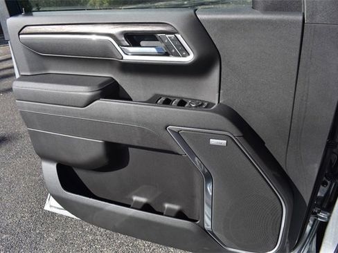 New 2025 Chevrolet Silverado 1500 LTZ w/ LTZ Premium Package image 38