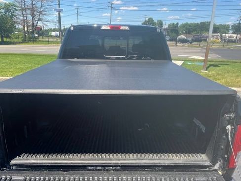 Used 2016 Ford F150 XLT w/ Equipment Group 302A Luxury AWD/4WD image 6