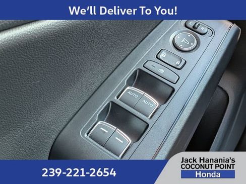 Used 2024 Honda Civic EX-L image 21