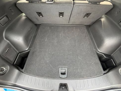 Used 2025 Chevrolet Blazer LT image 31