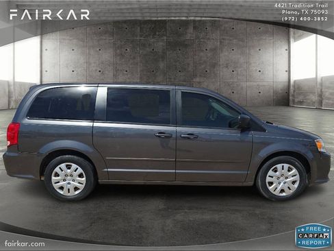 Used 2016 Dodge Grand Caravan SE w/ Quick Order Package 29E SE FWD image 4