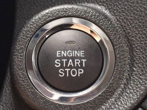 Certified 2025 Subaru Outback Premium w/ Popular Package #1A image 26