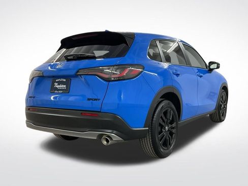 Certified 2026 Honda HR-V Sport image 3
