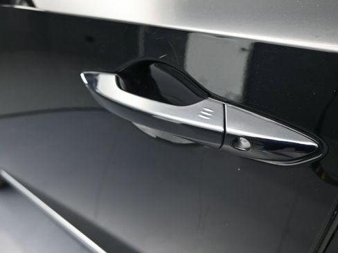 Used 2022 Acura MDX FWD image 37