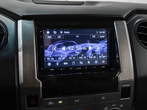 Used 2015 Toyota Tundra SR image 25