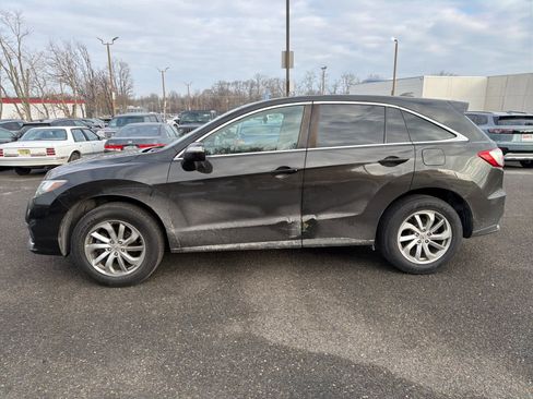 Used 2017 Acura RDX AWD w/ Technology Package image 2