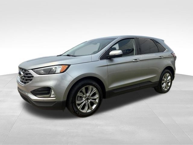 Certified 2024 Ford Edge Titanium AWD/4WD image 10