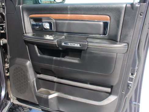 Used 2015 RAM 1500 Laramie w/ Convenience Group AWD/4WD image 22