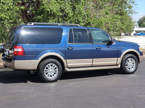 Used 2011 Ford Expedition EL XLT w/ 201A Rapid Spec Order Code AWD/4WD image 4