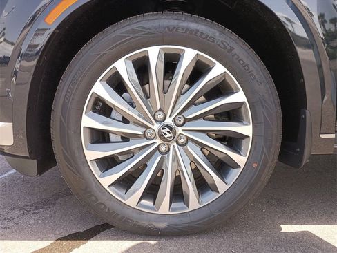 Used 2024 Hyundai Palisade Calligraphy image 33