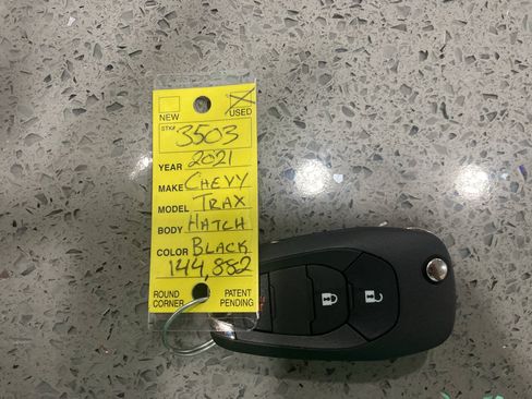Used 2021 Chevrolet Trax LS w/ Tint and Cruise Package AWD/4WD image 27
