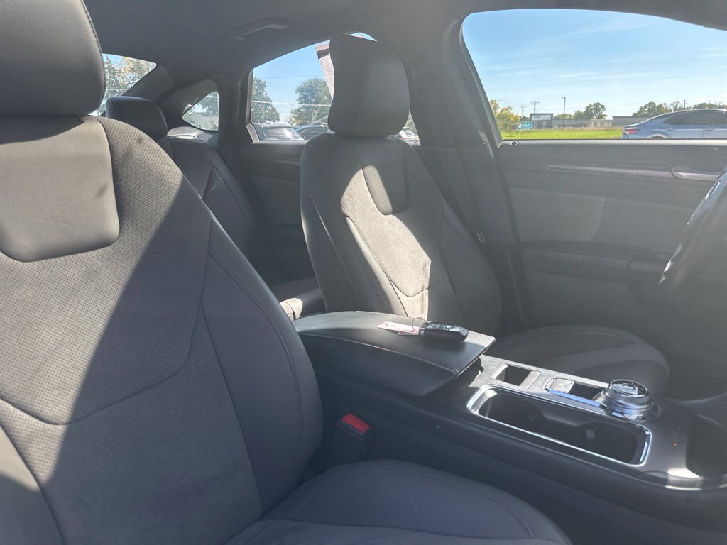 Used 2017 Ford Fusion Sport AWD/4WD image 34