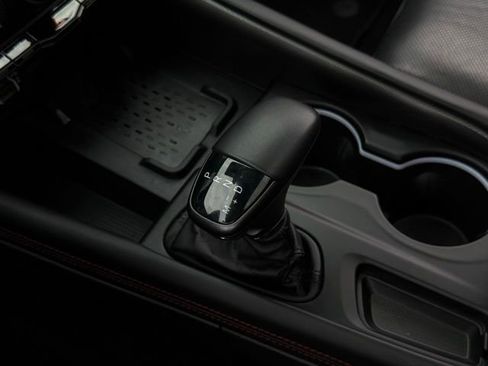Used 2025 Dodge Durango GT AWD/4WD image 31
