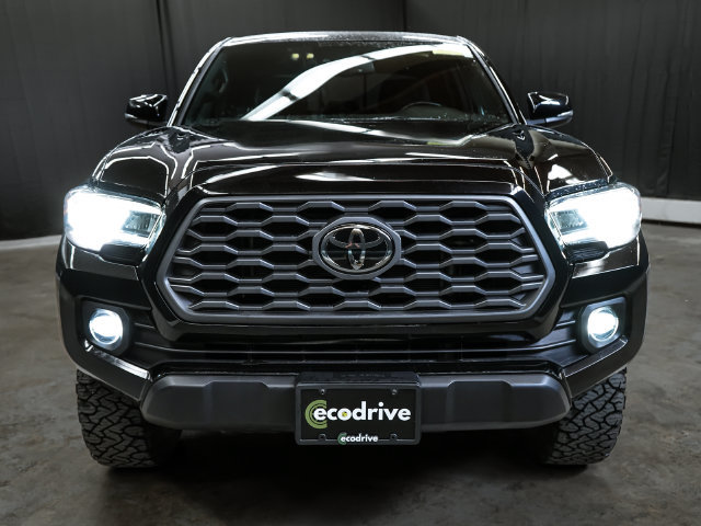 Used 2023 Toyota Tacoma TRD Off-Road AWD/4WD image 2