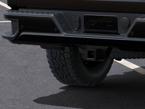 New 2025 GMC Sierra 2500 Denali w/ Denali Reserve Package image 14