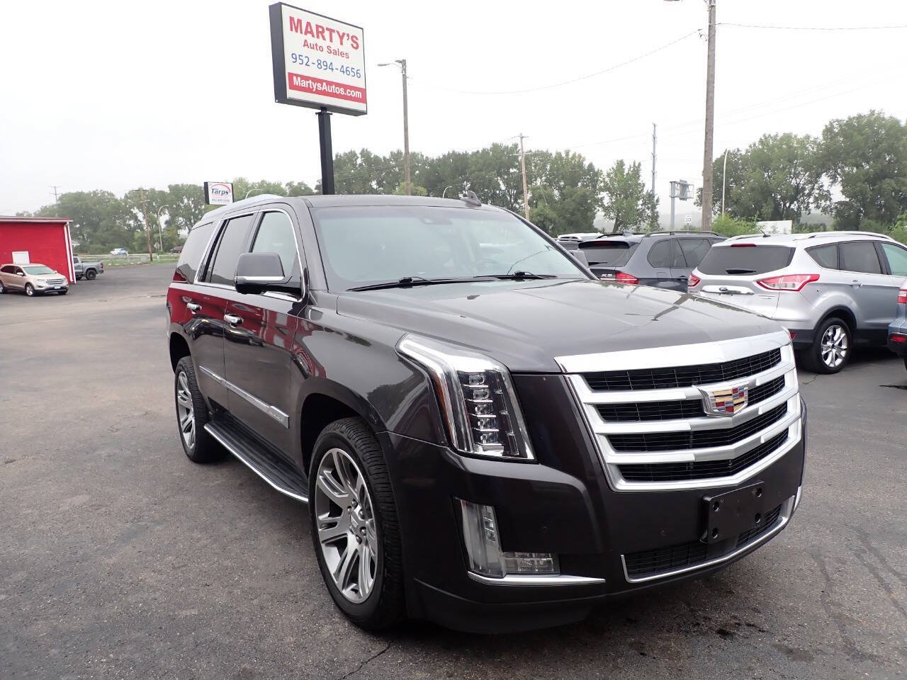 Used 2016 Cadillac Escalade Premium AWD/4WD image 1