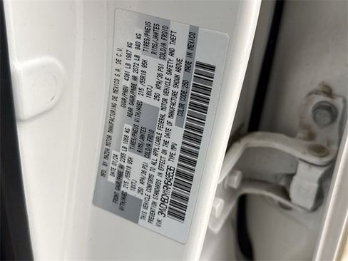 Used 2024 MAZDA CX-30 AWD 2.5 S w/ Preferred Package image 29