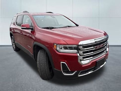 Used 2023 GMC Acadia SLE w/ Driver Convenience Package image 5