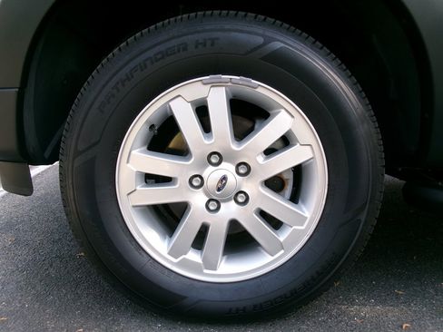 Used 2008 Ford Explorer Sport Trac XLT image 36