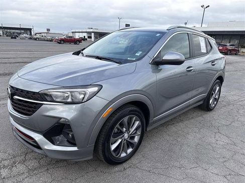 Used 2023 Buick Encore GX Select w/ Sport Touring Package image 3
