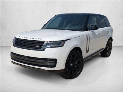New 2025 Land Rover Range Rover SE