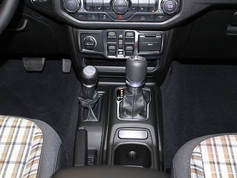 New 2026 Jeep Wrangler Unlimited Sport AWD/4WD image 21