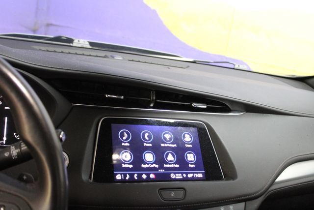 Certified 2023 Cadillac XT4 Premium Luxury AWD/4WD image 19