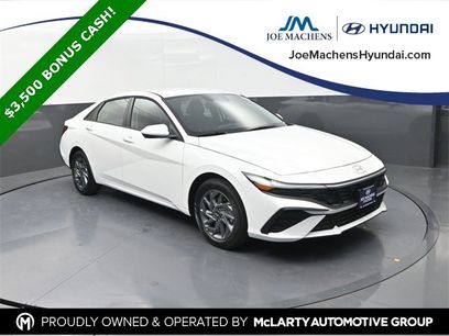 New 2025 Hyundai Elantra Blue