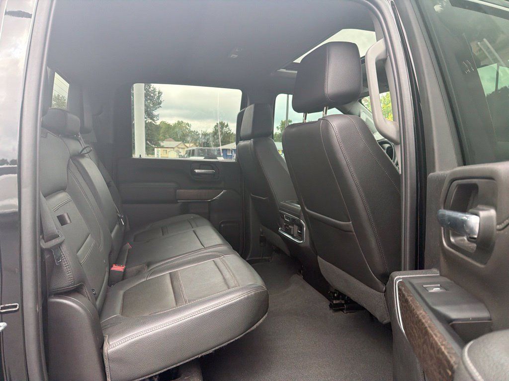 Used 2023 GMC Sierra 3500 Denali w/ Denali Ultimate Package AWD/4WD image 37