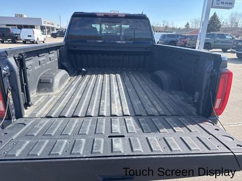 Used 2023 GMC Sierra 2500 AT4 w/ AT4 Preferred Package image 6