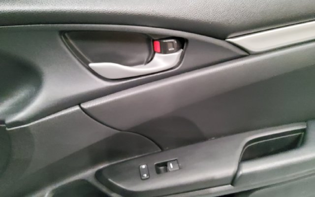Used 2020 Honda Civic Sport image 32