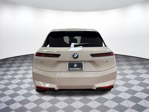 New 2026 BMW iX xDrive60 image 10