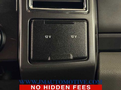 Used 2017 Ford F250 XLT w/ XLT Value Package image 38