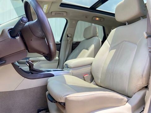 Used 2016 Cadillac SRX Performance w/ Driver Awareness Package FWD image 15
