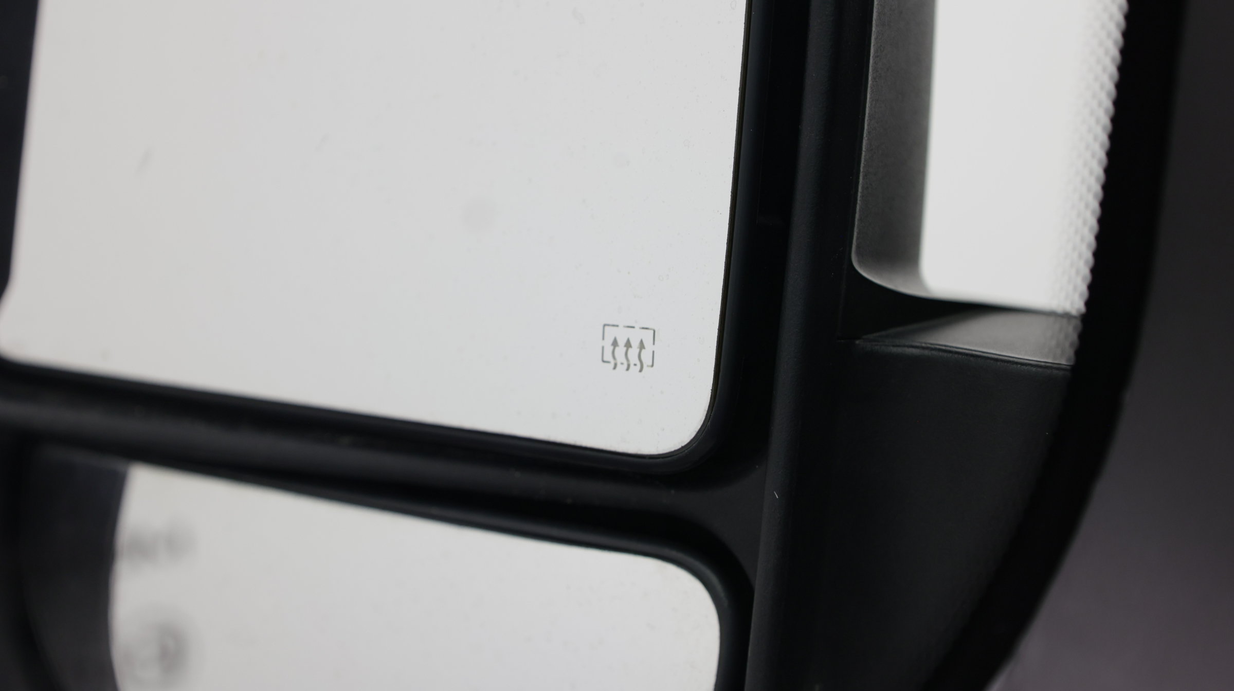 Used 2024 RAM ProMaster 2500 w/ Convenience Group FWD image 17