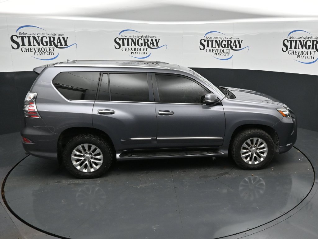 Used 2017 Lexus GX 460 Premium w/ Premium Package AWD/4WD image 25