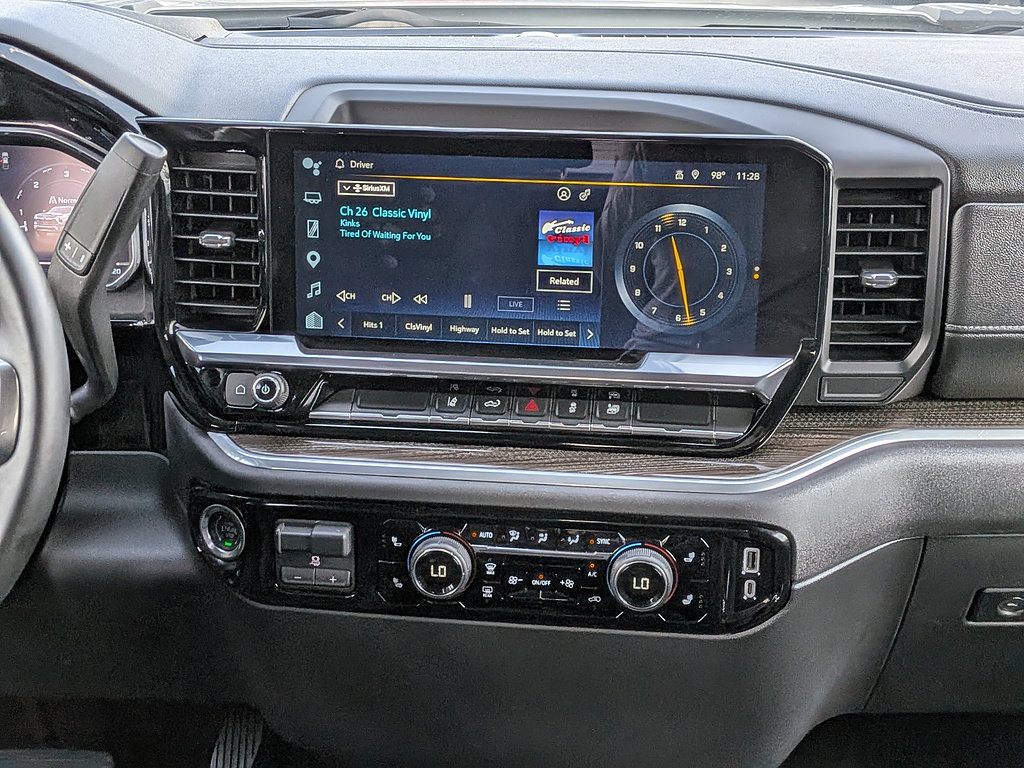 Certified 2025 Chevrolet Silverado 2500 LT w/ Convenience Package AWD/4WD image 17