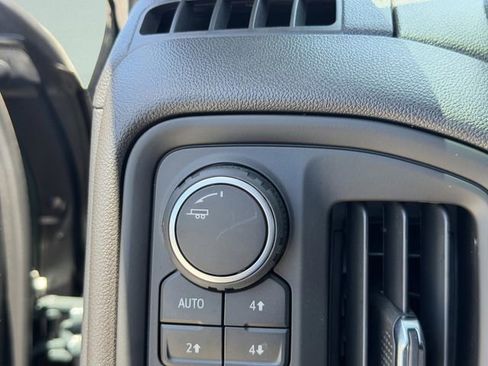 Certified 2025 Chevrolet Silverado 1500 Custom Trail Boss w/ Dark Appearance Package image 26