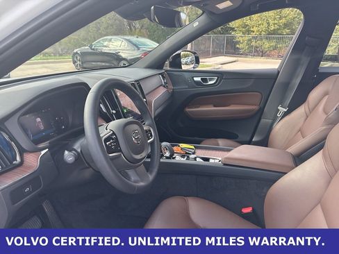 Certified 2024 Volvo XC60 B5 Plus w/ Protection Package Premier image 19