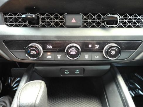 Used 2025 Honda Accord LX image 41