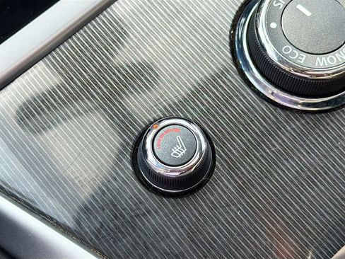 Used 2020 INFINITI QX60 Luxe w/ Essential Package image 19