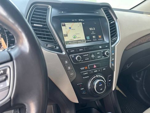 Used 2018 Hyundai Santa Fe AWD w/ Cargo Package image 8