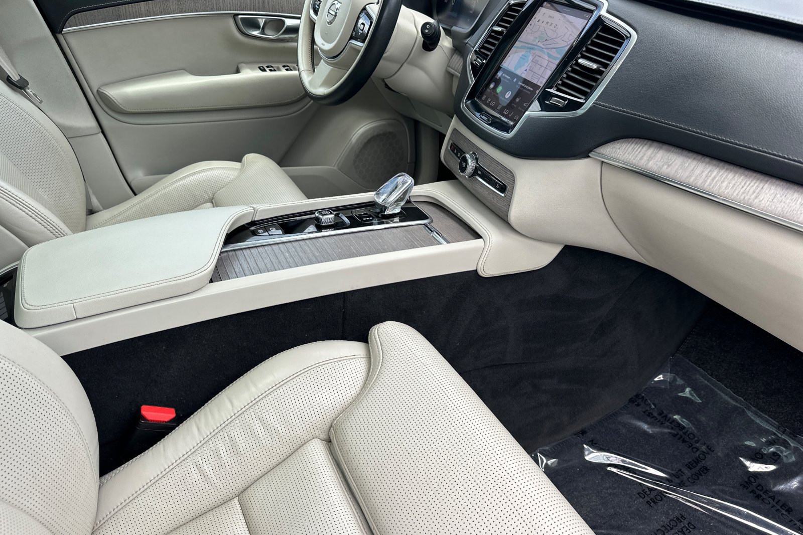 Used 2023 Volvo XC90 T8 Ultimate w/ Protection Package Premier AWD/4WD image 20